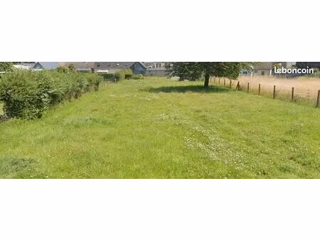 terrain 1 014 m² nesle normandeuse