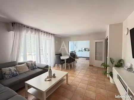 appartement 5 pièces 100 m²