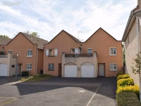 maison 5 pièces 104 m²