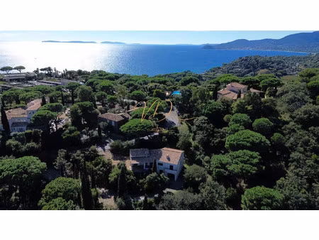 villa de luxe à vendre à la croix-valmer