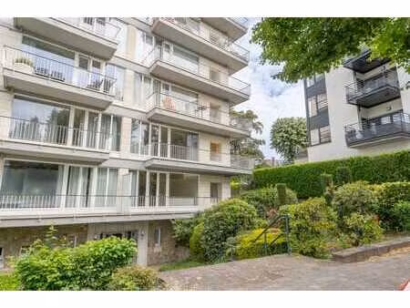 charmant appart 2ch + terrasse (parking en option)