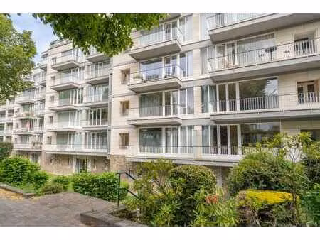 charmant appart 2ch + terrasse (parking en option)