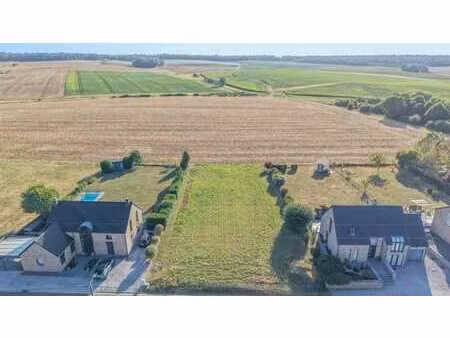 terrain plat de 11a73ca orienté sud ouest