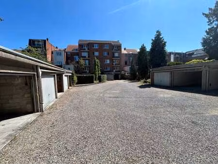 centre louvain - box de garage en vente