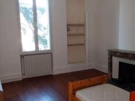 location appartement 3 pièces à romans-sur-isère (26100) : à louer 3 pièces / 90m² romans-