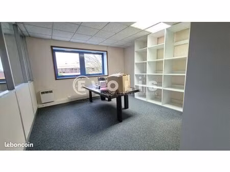 bureau 570 m²