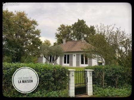 maison dans un cadre naturel
