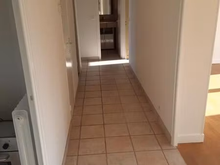 appartement 4 pièces 92 m²