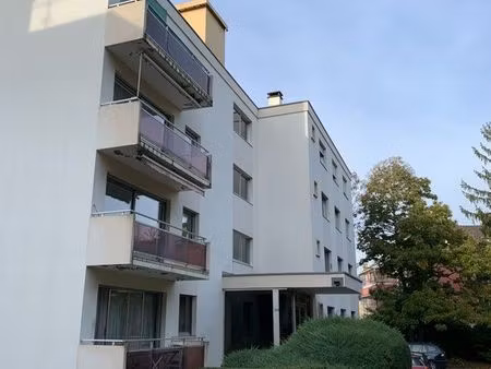 f1 de 32 m2 sur hauteurs à riedisheim