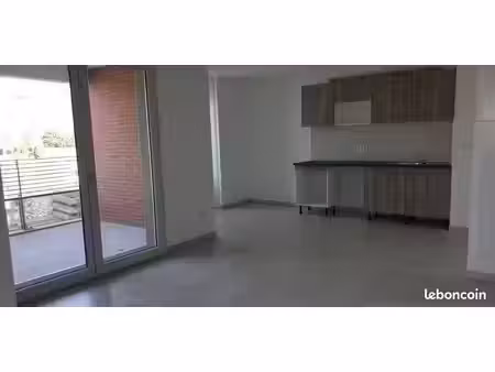 appartement 3 pièces 64 m²