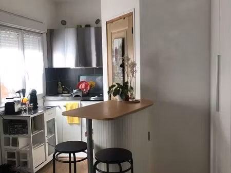 a louer studio avec terrasse