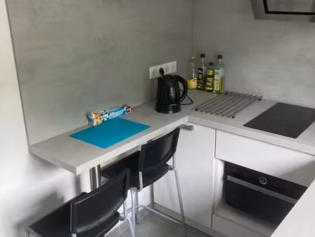 location appartement 1 pièce 12 m² à buc (78530)
