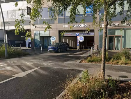 parking a vendre 8 rue rosa parks  14000 caen