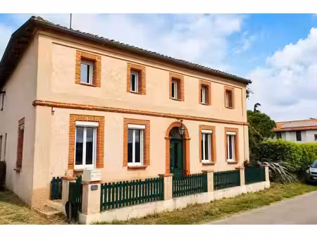 maison castelsarrasin 6 pièce(s) 222 m2