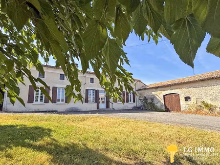 maison charentaise à fort potentiel 106 m2 habitables & 60