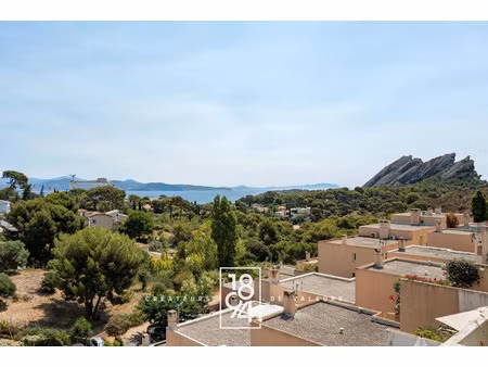 vente appartement 2 pièces 84.85 m² à la ciotat (13600)  409 000 €