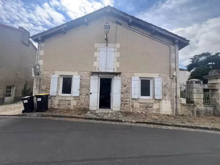 vente maison 38 m² civaux (86320)