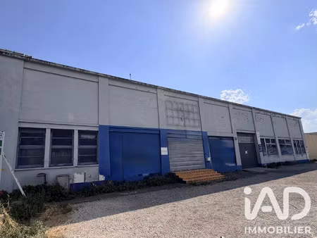 vente commerce 2200 m² avignon (84000)