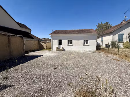 maison avec jardin et garage à monéteau  proche d'auxerre