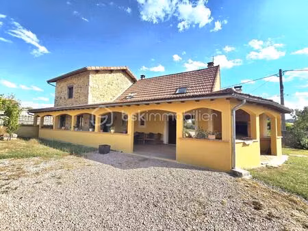 maison de 150 m² à brugheas