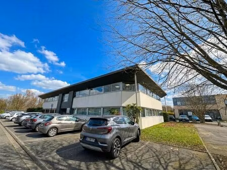 location bureaux 37 m² à 80 m²