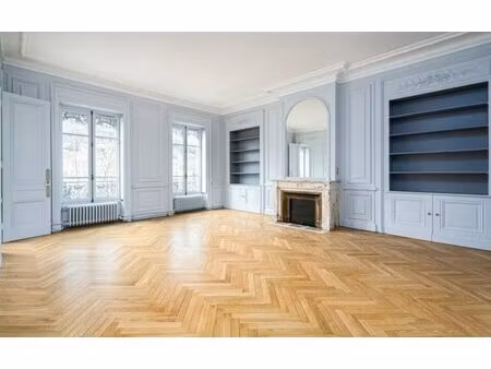 location bureaux 105 m² à 250 m²