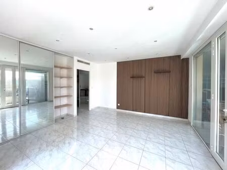 location commerce roquebrune cap martin 06190 43m²