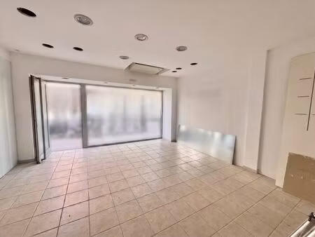 vente commerce saint raphael 83700 48m²