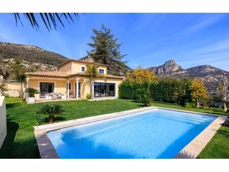 rare : elégante villa ende 160 m2 avec piscine et grand jardin
