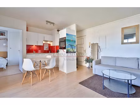 location meublée appartement 2 pièces 36.53 m² à le chesnay-rocquencourt (78150)  1 010 €