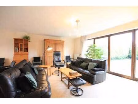 charmante maison 4ch de 250m² avec jardin et terrasse