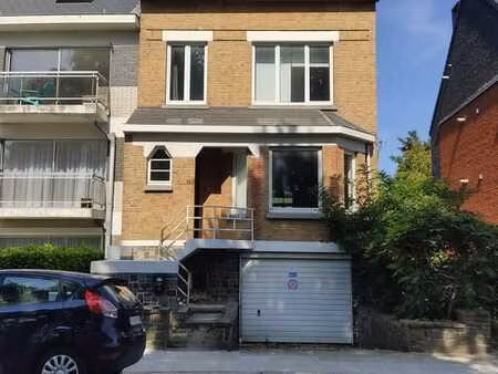 maison 3 chambres à jambes