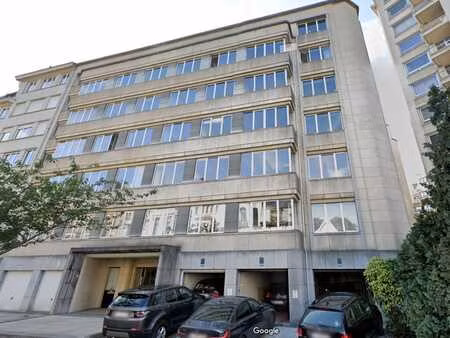 bureaux lumineux et spacieux à louer