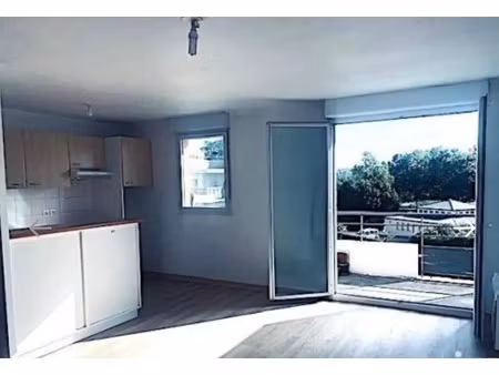 location appartement 3 pièces 64 m² à évry-courcouronnes (91000)
