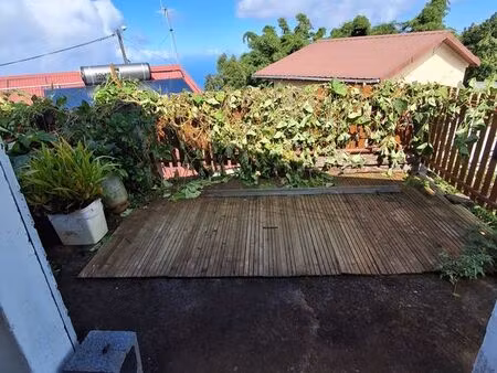 location f4 sur la chaloupe st leu