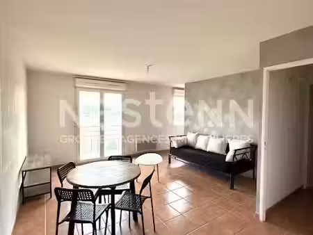 location meublée appartement 2 pièces 45 m² à berriac (11000)  520 €