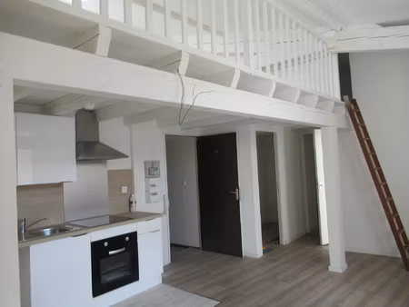 location appartement 3 pièces 55 m² à castelnaudary (11400)