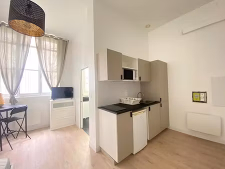 location meublée appartement 1 pièce 18 m² à perigueux (24000)  400 €