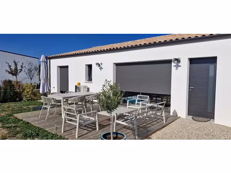 location maison 4 pièces 89.79 m² à andilly (17230)  1 283 €