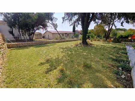 vente terrain 379 m² à clarensac (30870)  162 000 €