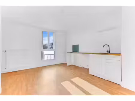 location appartement 3 pièces 67 m² à epinay-sur-orge (91360)  1 275 €