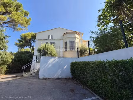 location meublée appartement 2 pièces à draguignan (83300)  700 €