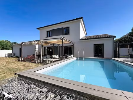 vente maison 5 pièces 123 m² cornebarrieu (31700)