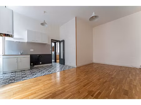 hyper centre lyon 2 cordeliers - t2 de 41m2.