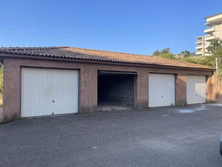 garage 18m² residence petinella 20290 lucciana