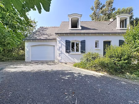 maison de plain-pied  avec jardin et garage à montlouis-sur-loire