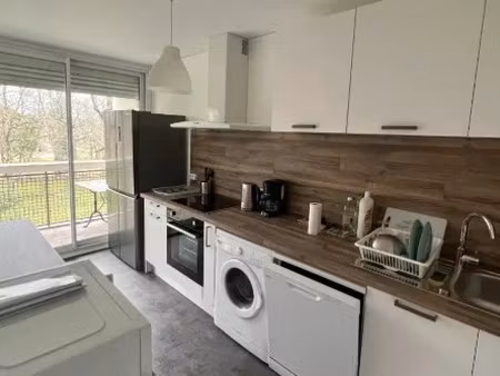 location appartement 5 pièces à merignac (33700)  1 100 €
