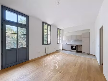 location appartement 3 pièces 56.71 m² à versailles (78000)  1 750 €