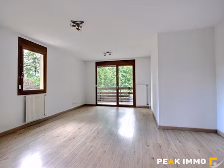 location appartement 4 pièces 76.42 m² à annecy (74000)  1 650 €