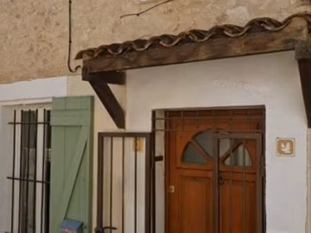 a louer a la roque d'antheron